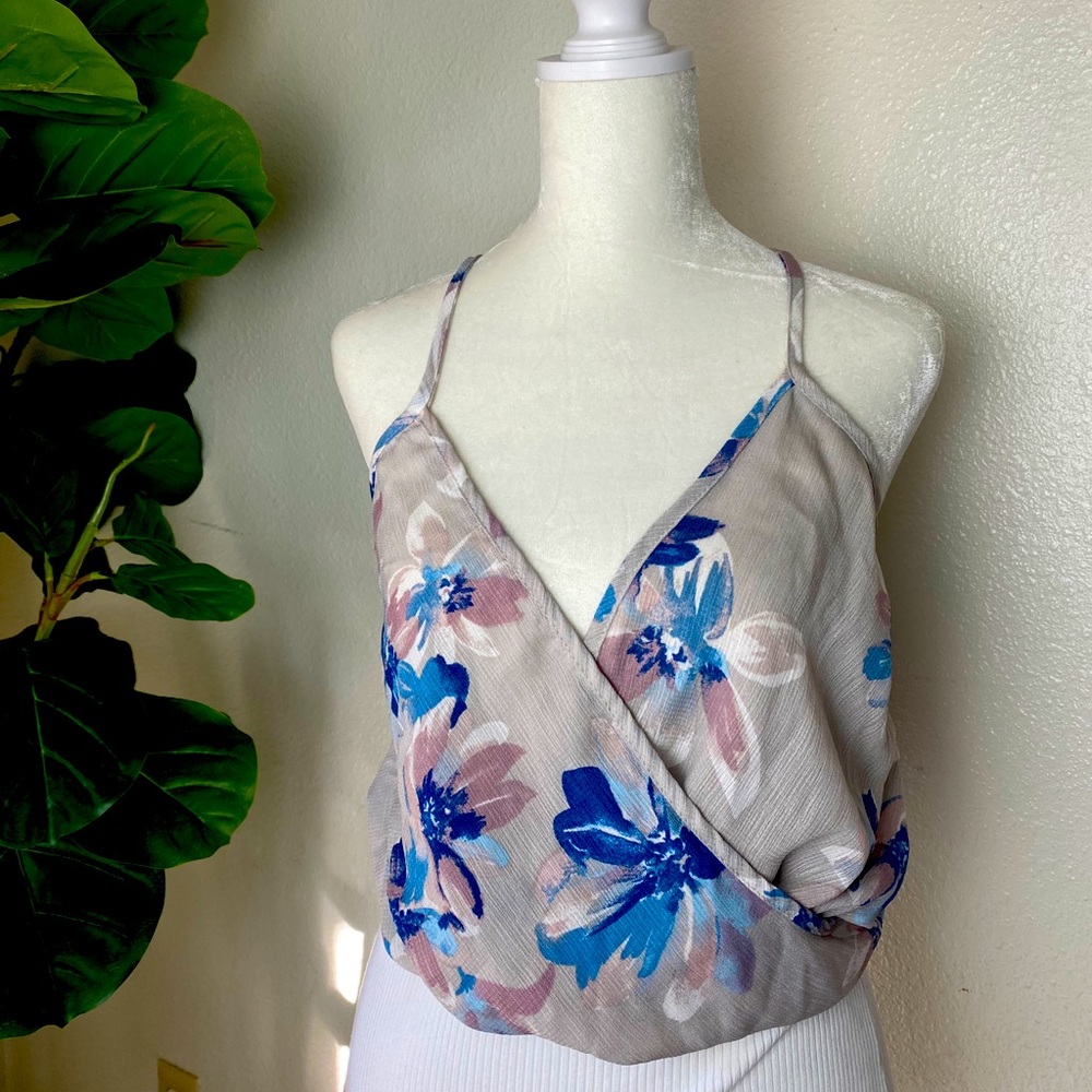 Floral top